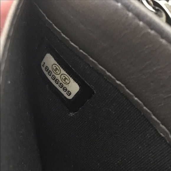 New Chanel Wallet - Picture 4 of 6